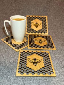 Set 4 coastere "Bee Harmony"