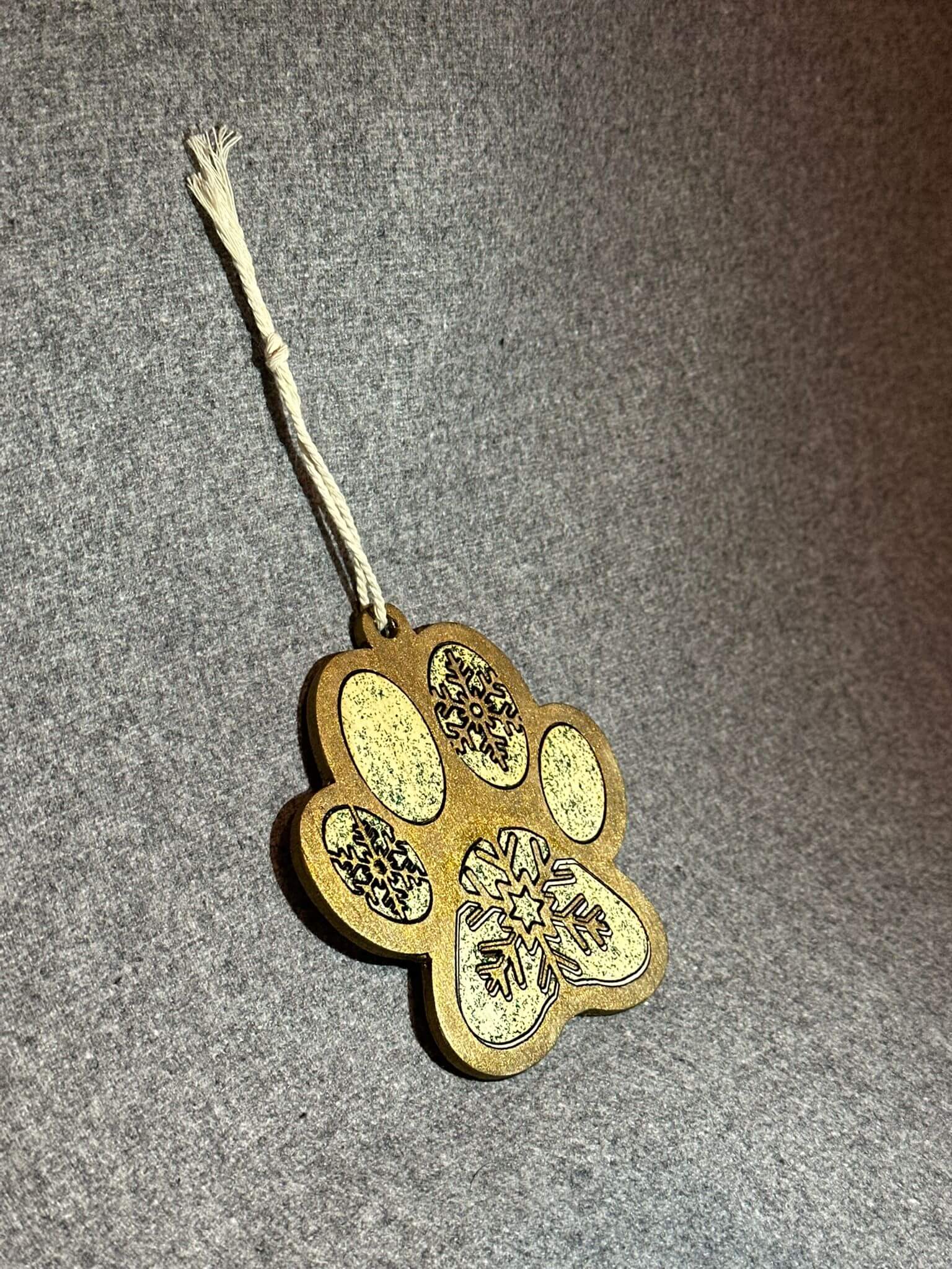 Glob decorativ "Paw"